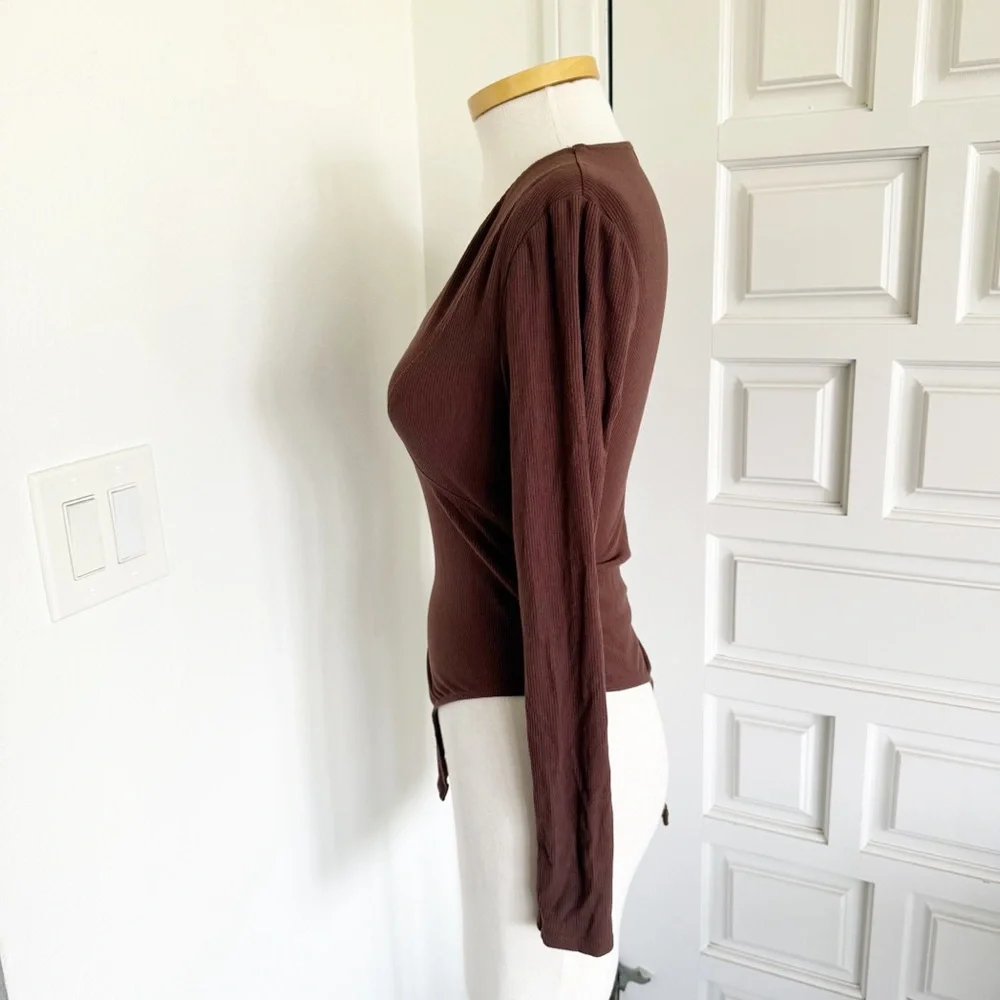 Steve Madden Brown Long Sleeve Bodysuit V-Neck Ribbed Size Small